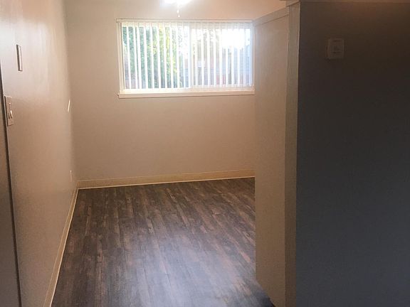 4th image of 2831 El Camino Ave APT 14