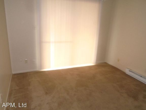 3rd image of 404 Dunnwood Dr APT 4