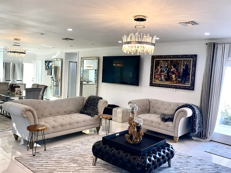 2101 Pullman Ln — Photo 27