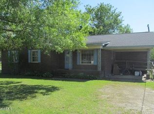 1225 Spring Garden Rd, New Bern, NC 28562