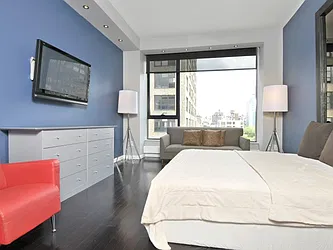 Rented by Sotheby's International Realty