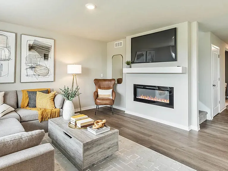 5624 153rd St — Photo 3