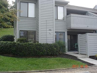 Ground floor end unit