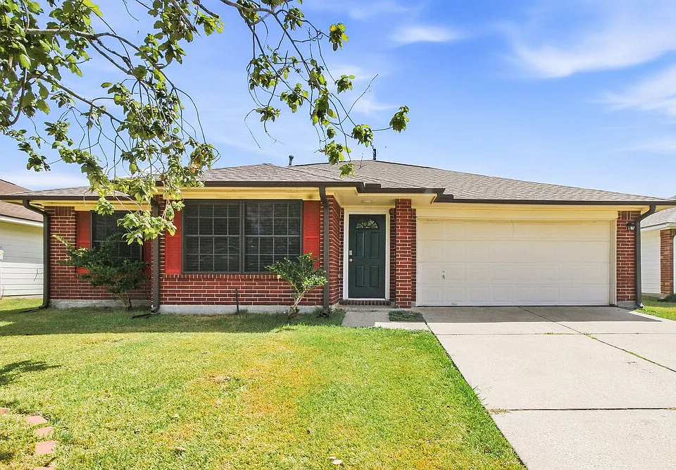 10815 Malden Dr