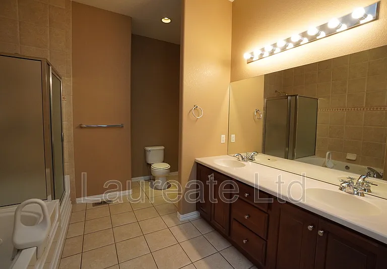 632 S Yarrow St — Photo 23