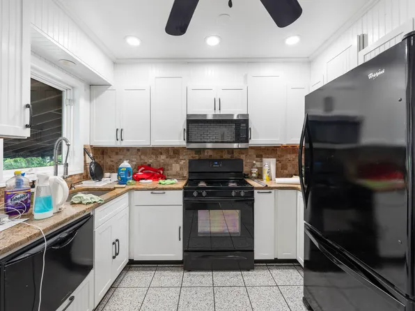 1016 Bashford Ave, Union, NJ 07083