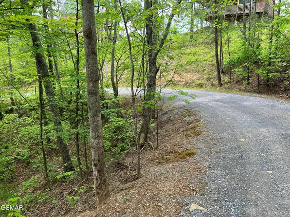 5 Yost Way, Sevierville, TN 37876