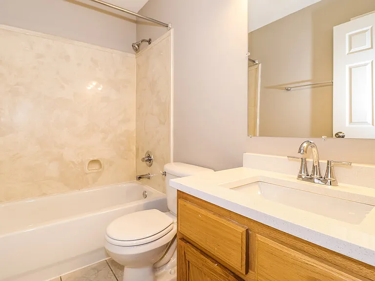 1052 Mossy Knoll Dr — Photo 15
