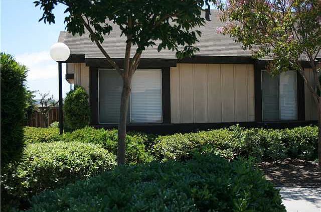 2nd image of 2304 Tocayo Ave Unit 44