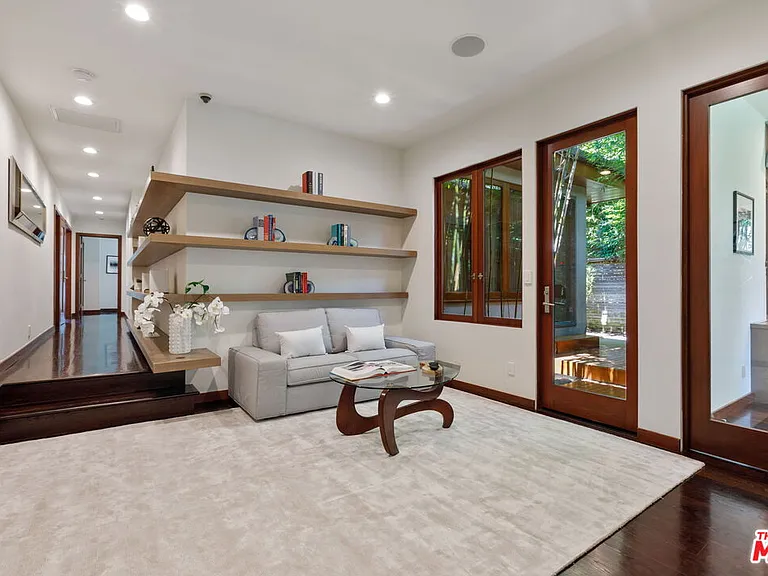 1125 Napoli Dr — Photo 18
