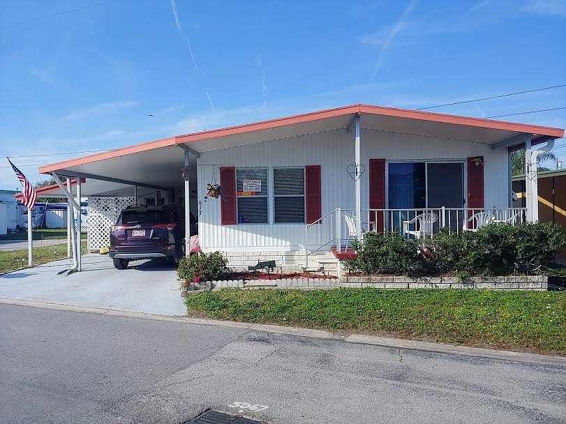 1st image of 4000 24th St N Lot 617
