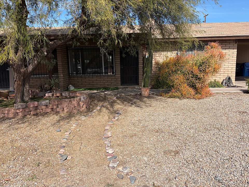 1st image of 2522 E Amelia Ave #2522