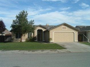 841 Paseo Dr, Hollister, CA
