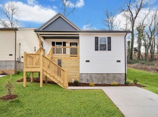 1417 Varnell Ave NE, Roanoke, VA