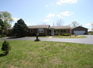 3819 Glasgow Rd, Oakland, KY 42159