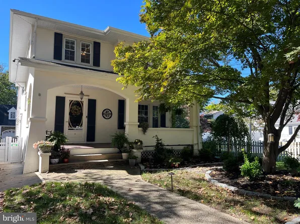 6 10th Ave, Haddon Heights, NJ 08035