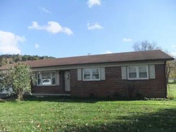 165 Brown Pl, Mountain City, TN 37683