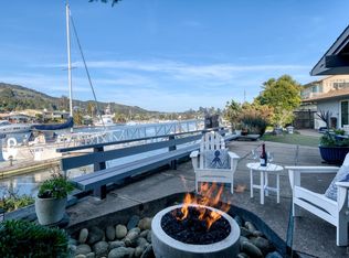 10 Capri Circle, San Rafael, CA 94901