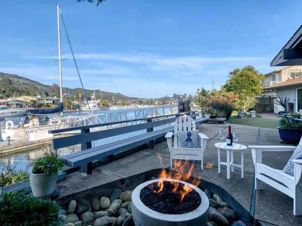 10 Capri Circle, San Rafael, CA 94901