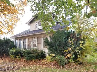 803 8th Ave, Belle Plaine, IA