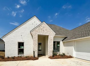 429 Aurora Cir, Canton, MS 39046