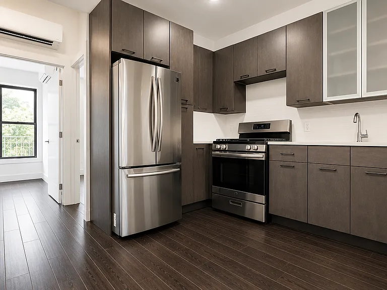 805 Quincy St #3 — Photo 5