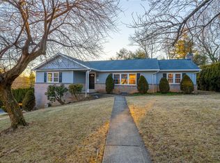 1024 Harris Dr, Emmaus, PA