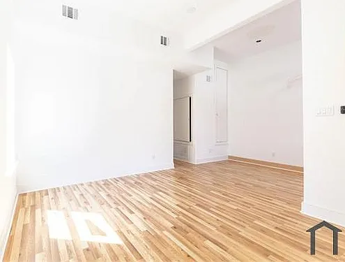 408 Armstrong St — Photo 13