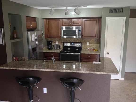 2nd image of 8413 Lucuya Way