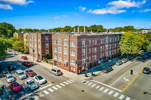 5208-14 N. Damen / 2000-10 W. Foster Photo 1