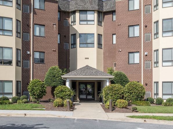 2009 Saint Thomas Dr APT 123