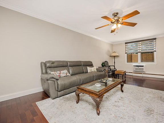 4th image of 596 Broadway #15A