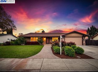 2840 Superior Dr, Livermore, CA 94550