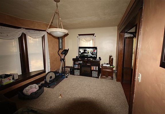 TV/Exercise Room