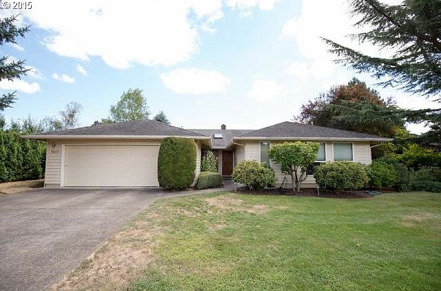 1st image of 2403 SE Briarwood Dr