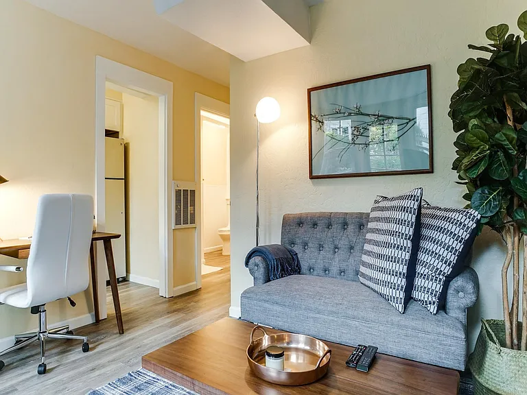 3513 Pierce St — Photo 8
