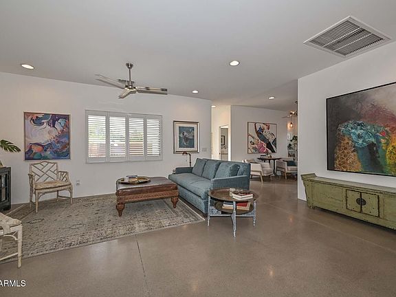 4th image of 2109 E VIRGINIA Avenue