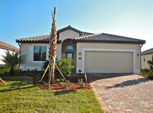 6890 Willowshire Way, Bradenton, FL 34212