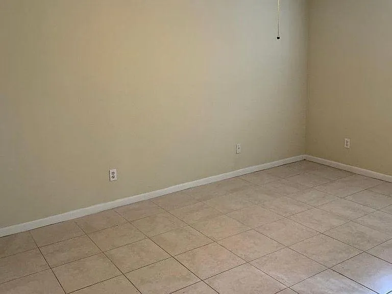 5794 SE Mitzi Ln — Photo 6
