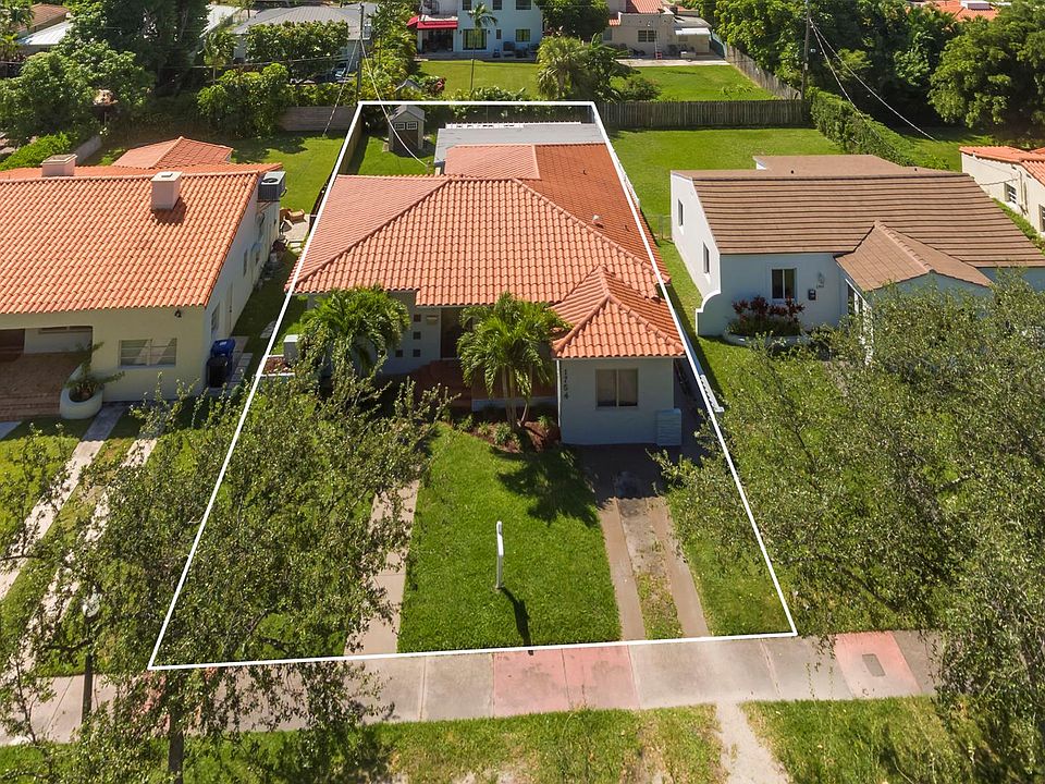 1st image of 1754 Biarritz Dr