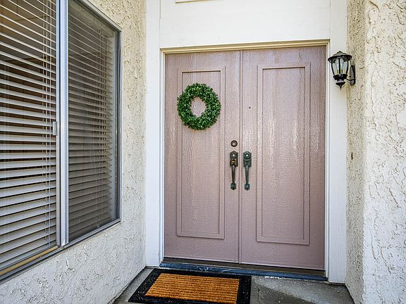 2nd image of 3625 Radcliffe Rd