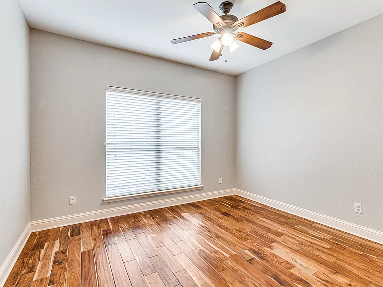 2712 Merida | Duplex a few blocks near TCU campus | Bedroom 4.