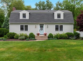 55 Twin Coves Rd, Madison, CT 06443