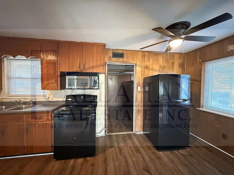 4417 Hazelwood Rd — Photo 10