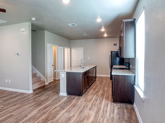 2nd image of 4089 Cross Park Dr #1111-B