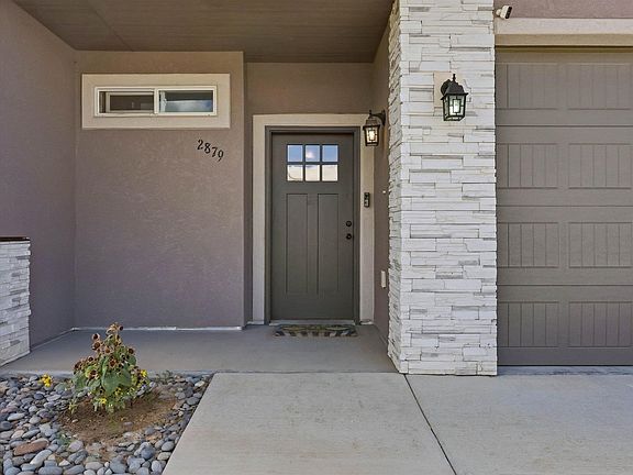 4th image of 2879 Streamside Ave