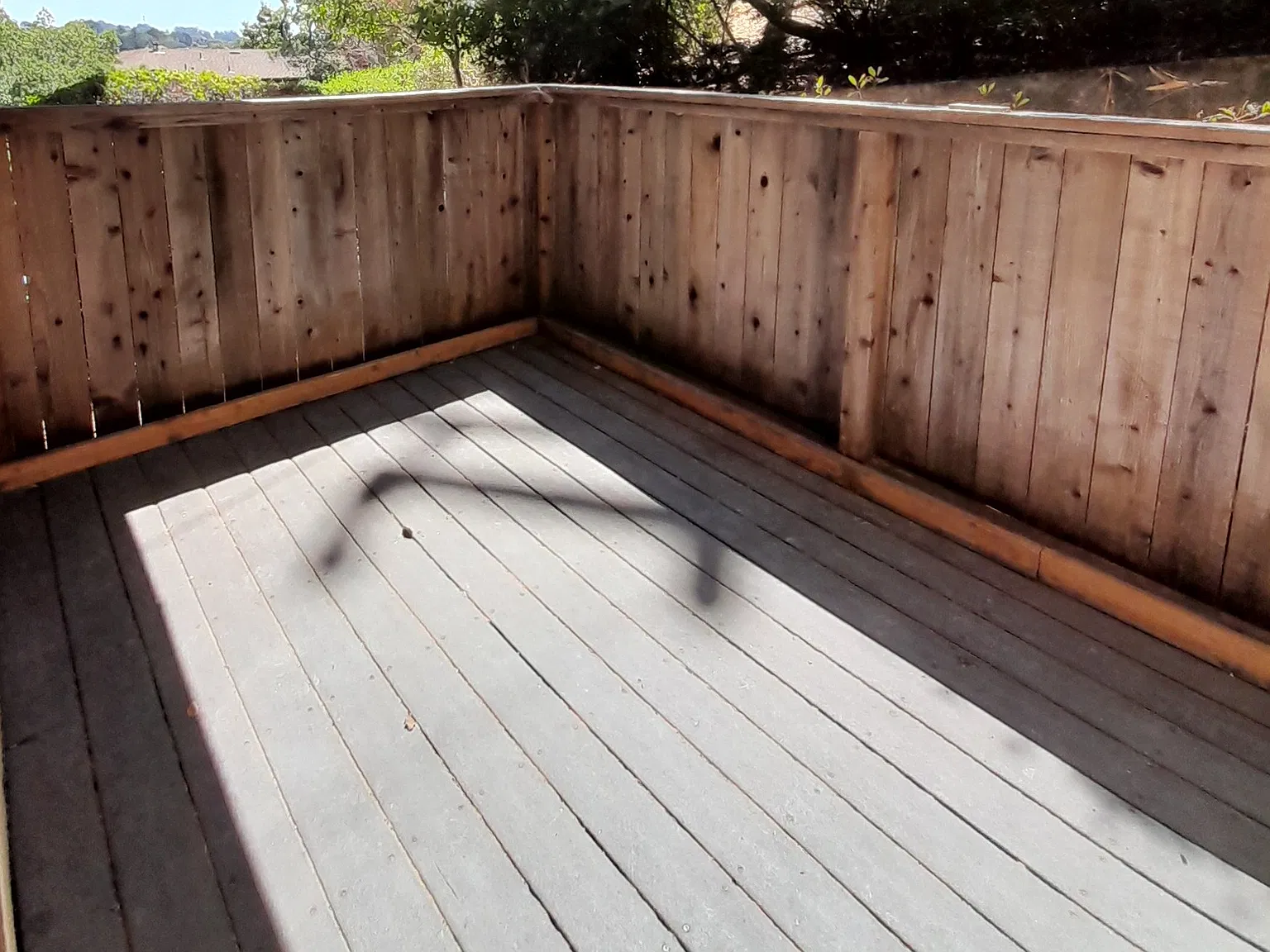 57 El Portal Dr — Photo 2