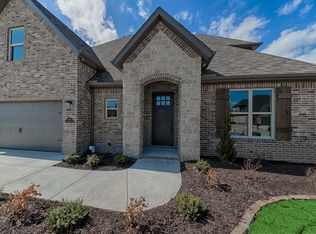 108 SW Highland Rd, Bentonville, AR 72712