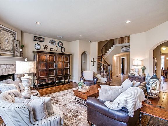 5th image of 6714 Bradford Estates Dr