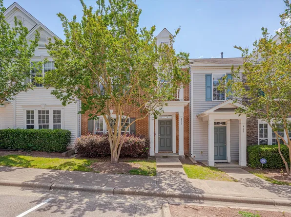 410 Walnut Woods Dr, Morrisville, NC 27560